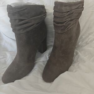 DKNY Brown Tan Heeled Boots Suede